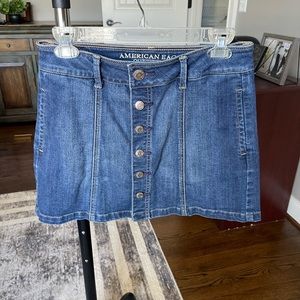 Denim Skirt American Eagle Size 4